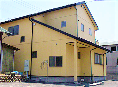 幸せの黄色い家 公共工事 商業ビル 戸建住宅なら岐阜県多治見市の飯田建設